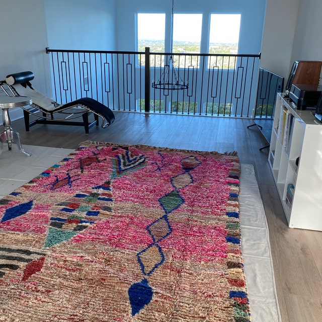Las alfombras bereber son una gran opción para una habitación de campo