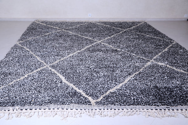 Black and white handmade custom Moroccan rug – Elegant and durable design