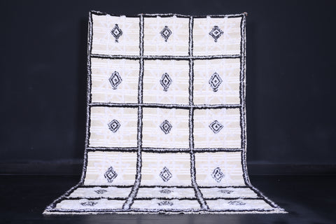 Handmade carpet Moroccan Azilal rug 5.5 FT X 9.8 FT
