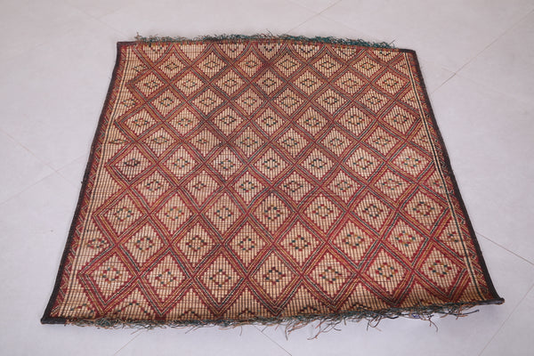 Vintage handmade moroccan tuareg rug 3.4 X 3.9 Feet