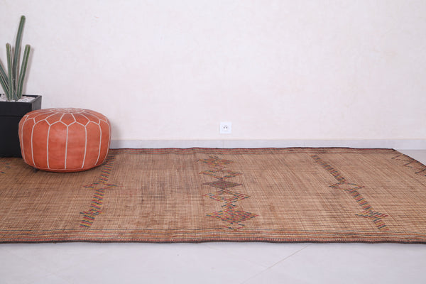 Vintage handmade Moroccan tuareg rug 5.4 X 9.1 Feet