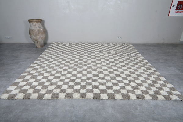 Large checkered Moroccan rug – 10 x 9.8 ft | Modern neutral design