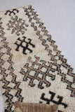 Moroccan berber rug 2.7 X 7.1 Feet