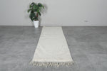 Simple Moroccan rug  2.7 FT X 7.9 FT