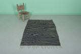 Hand woven moroccan rug 3.5 FT X 4.8 FT