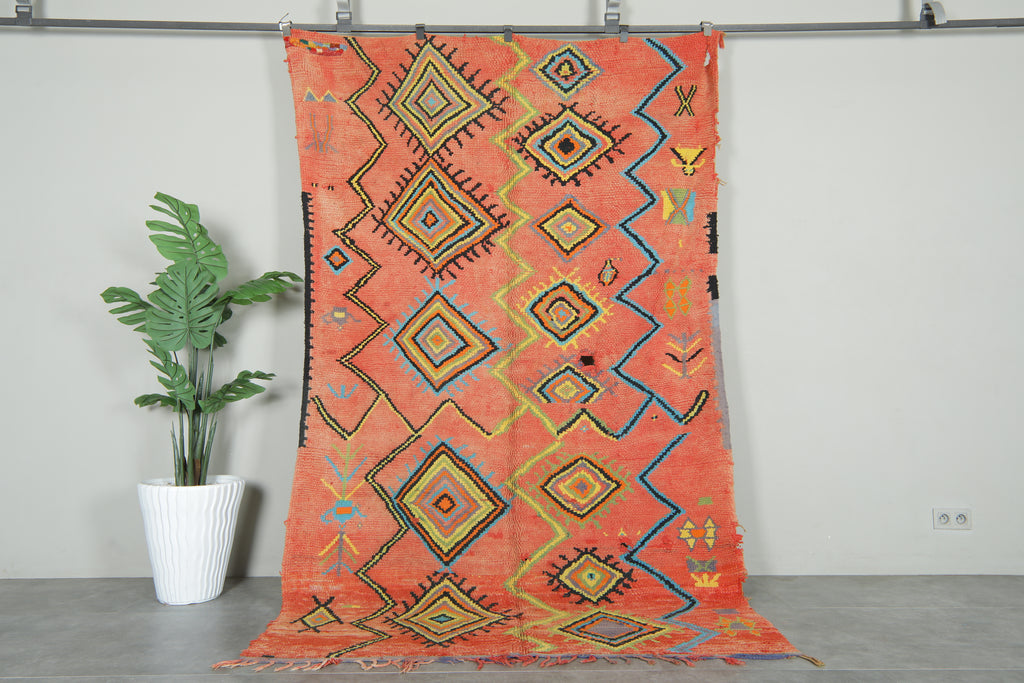 Orange azilal rug - Moroccan wool carpet with geometric diamonds - 5.6 ft x 9.4 ft