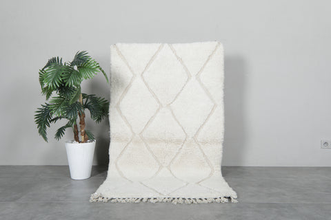 Moroccan berber rug 3.2 FT X 5.6 FT