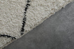 Handmade moroccan rug 5.4 FT X 8.6 FT