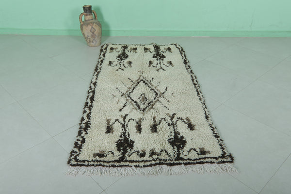 Handmade Moroccan berber rug - 3.2 x 6.1 ft classic tribal design