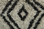 Vintage Moroccan rug 3.2 FT X 5.7 FT