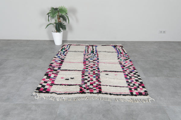 Boho Moroccan area rug 4.8 x 6 ft - Vibrant handmade wool carpet