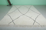 8.8 x 11.4 FT Moroccan Rug – Ivory with Bold Diamond Lines