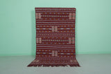 Vintage Handwoven Moroccan Rug – 4.5 FT x 7.8 FT | Unique Berber Design