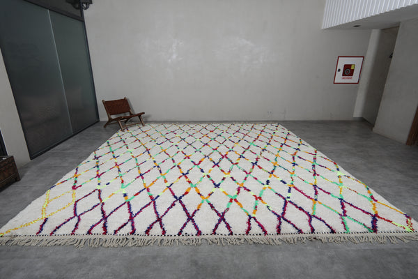 Hand-knotted berber Moroccan wool rug - Vibrant custom design