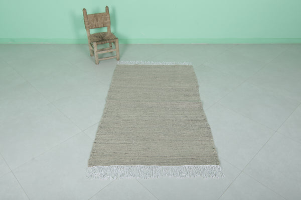 Moroccan rug – Handwoven beige with fringe | 3.2 FT x 5.3 FT