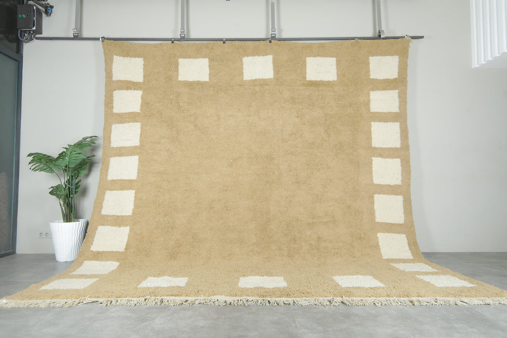Minimalist Moroccan wool rug - Beige with white squares - 12 ft x 12.2 ft