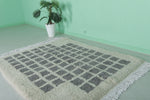 Modern Moroccan Rug with Gray Grid Pattern – 5.2 x 6.1 ft Handwoven