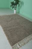 5.8 x 7.5 FT Moroccan Rug – Cozy Taupe Shag Rug