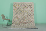 Vintage Handmade Moroccan Berber Rug – 5.5 FT × 7.7 FT