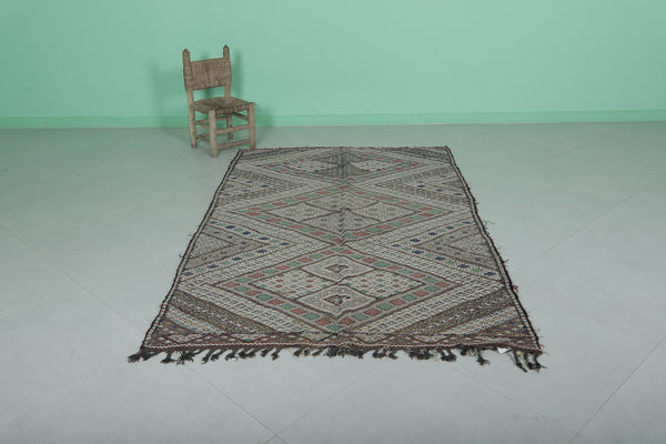 Moroccan rug flat-woven berber carpet – 4.5 FT x 7.4 FT | Handcrafted artisan design