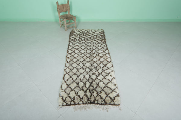 Moroccan runner rug – 2.6 x 7 FT | Handwoven geometric design
