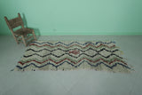 Hand-Knotted Moroccan Azilal Rug - 2.9 FT × 6.5 FT | Zigzag Pattern