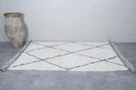Moroccan rug 5 X 8 Feet