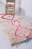 Handwoven Moroccan Rug - Soft Ivory with Red & Pink Design | 2.4 x 5.1 ft