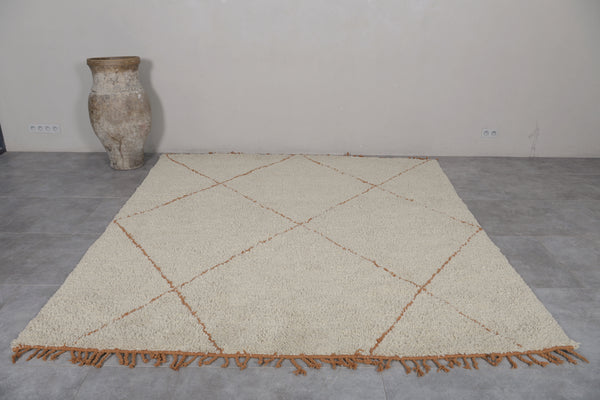 Beige trellis Moroccan rug – Custom size elegance