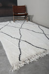 5 x 7.9 FT Moroccan Rug – Ivory with Bold Black Diamond Pattern