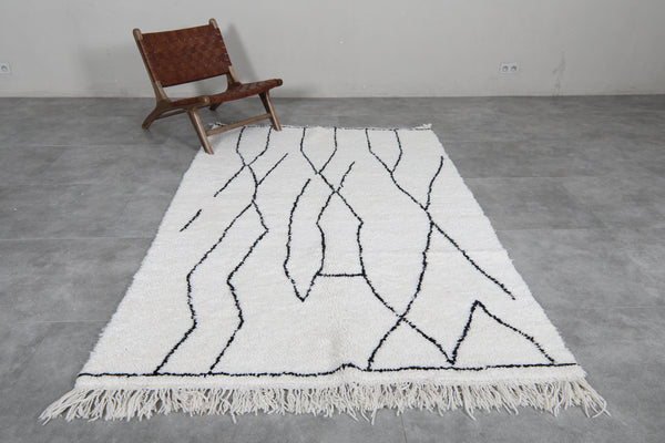 5.3 x 8 FT Moroccan wool rug - Modern cream & black abstract line design