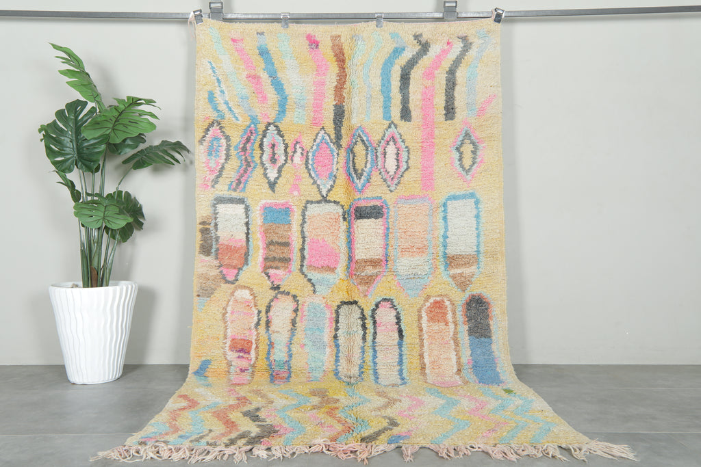 Colorful & geometric Moroccan azilal rug - 4.8 ft x 8.5 ft