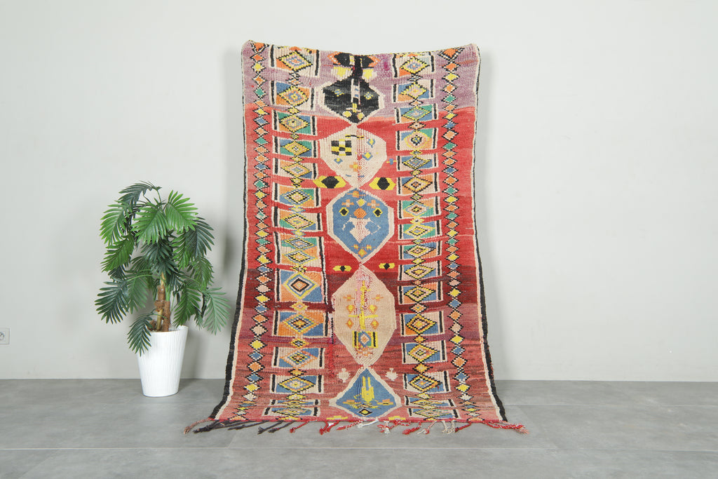 Geometric hand-knotted Moroccan Berber rug - 4 ft x 6.7 ft