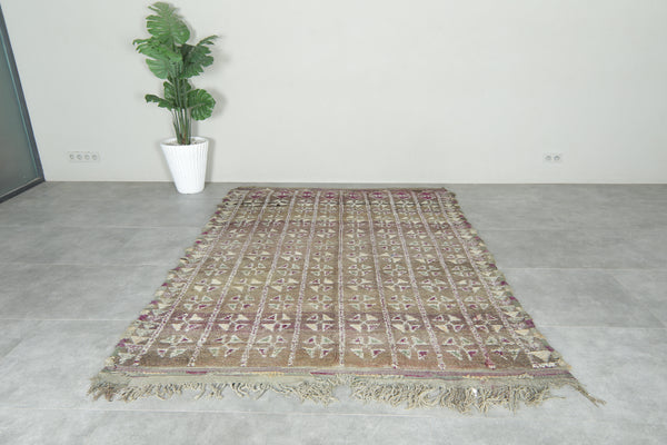 Vintage Moroccan wool rug with geometric motifs - 6.2 ft x 8.3 ft