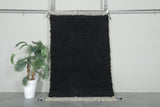 Midnight Black Moroccan Wool Rug – 4.6 x 7.2 ft Handwoven Minimalist Style