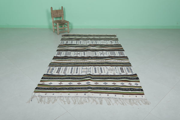 Vintage Moroccan handwoven kilim – 4.2 FT x 8.2 FT | Traditional wool rug