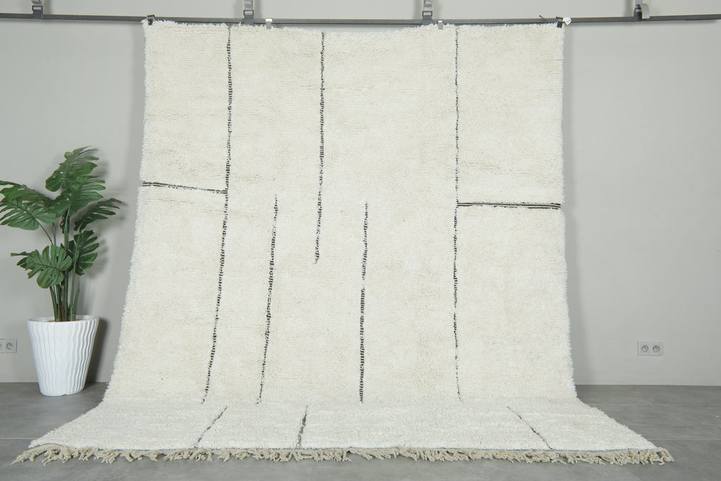 White beni ourain Moroccan rug with black geometric lines - 8.5 ft x 10.2 ft