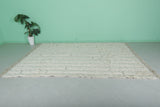 Elegant 7 x 10.4 ft Moroccan Rug – Textured Cream Pattern