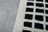 Modern Moroccan Rug - 8.1 X 9.8 FT | Black and White Geometric Design