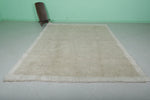 Luxurious Moroccan Wool Rug 8 FT X 10 FT - Handcrafted Elegance