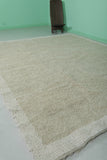 Luxurious Moroccan Wool Rug 8 FT X 10 FT - Handcrafted Elegance