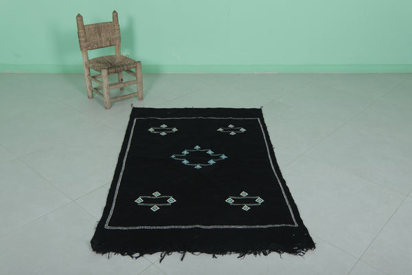 Black Moroccan handwoven kilim 3 FT x 4.8 FT – Traditional geometric design
