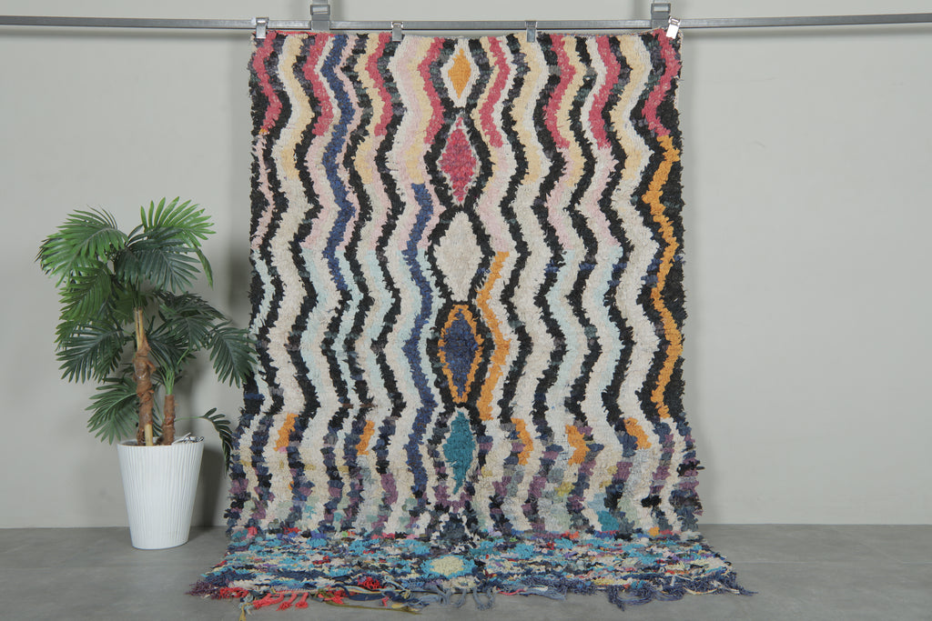 Zigzag mirage Moroccan rug – 4.7 x 6.9 ft vintage wavy stripe boucherouite