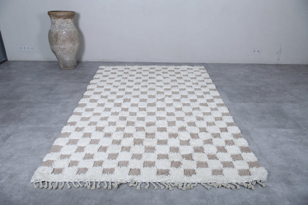 5.9 x 9 FT Moroccan checkered rug – Handwoven wool rug for modern decor