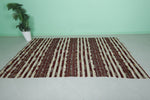 Traditional Moroccan Handwoven Kilim Rug – 5.3 FT X 8.8 FT | Red & Cream Stripes