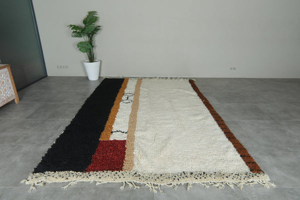 Geometric Moroccan area rug - 6.9 ft x 10.4f