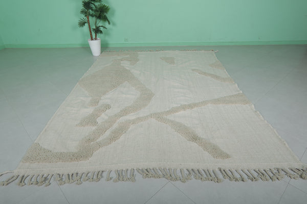 Large Moroccan rug – 7.5 x 10.1 ft | Minimalist cream and beige design