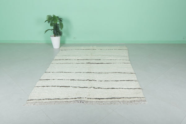 Vintage handmade Moroccan berber rug – 5.2 FT x 7.5 FT