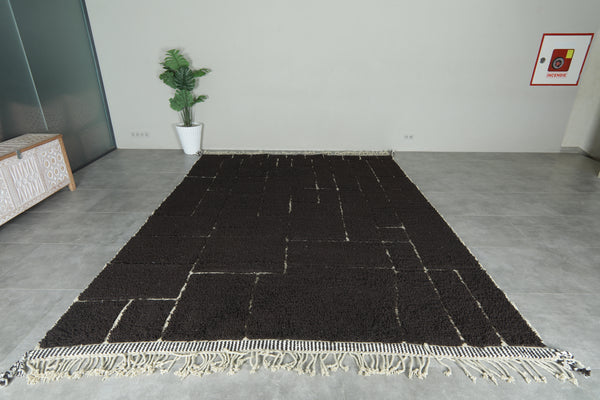 Custom handmade Moroccan rug – Dark brown wool with white geometric lines