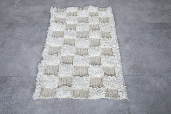 Small Moroccan beni ourain rug – 2 x 3.3 ft | Neutral checkered design